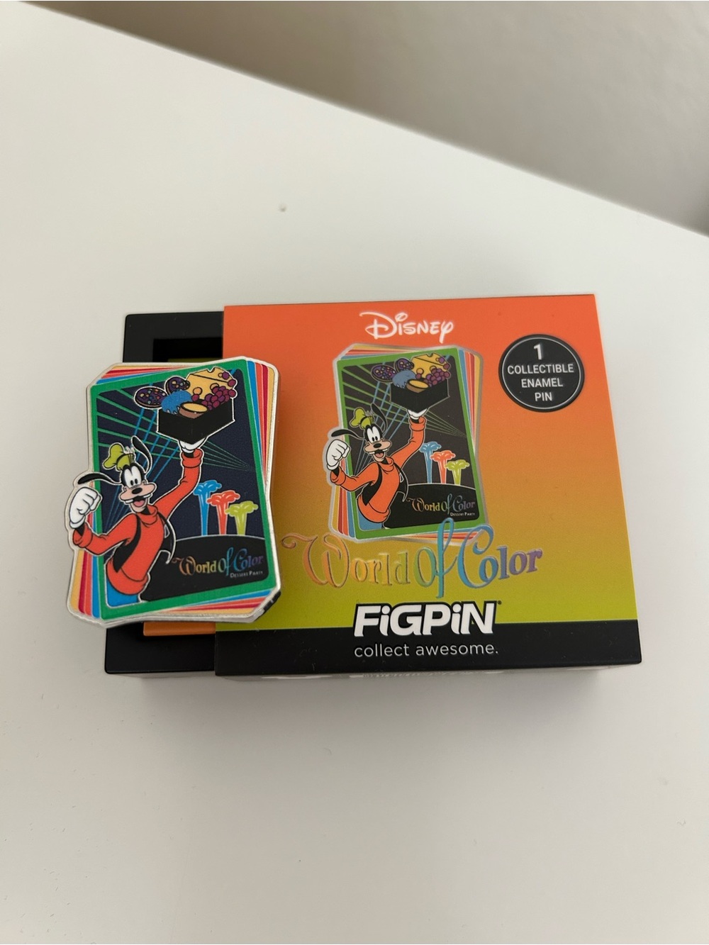 Disney Goofy FiGPiN Enamel Pin - World of Color Dessert Party